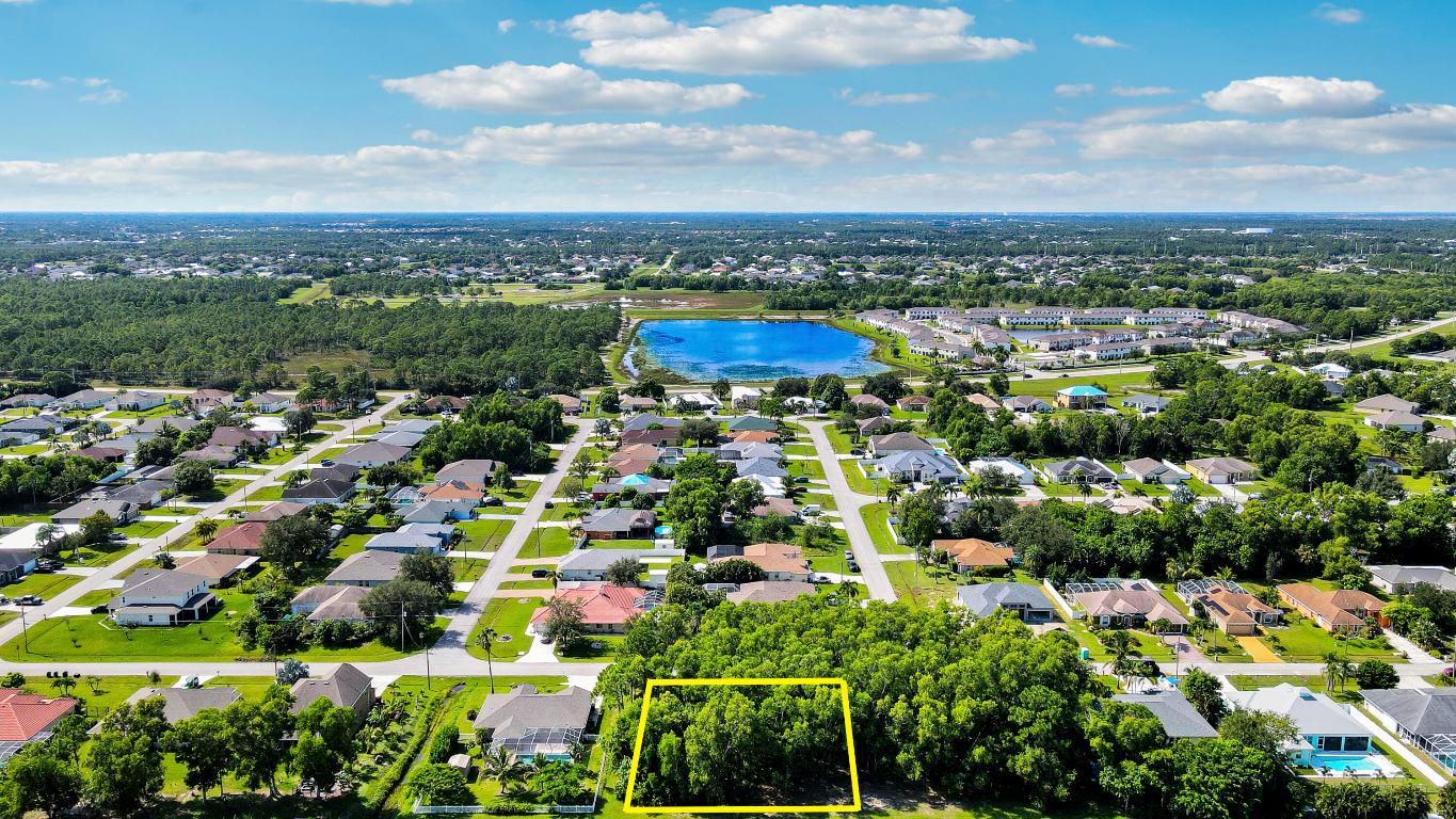 PORT ST LUCIE SECTION 47 - Land