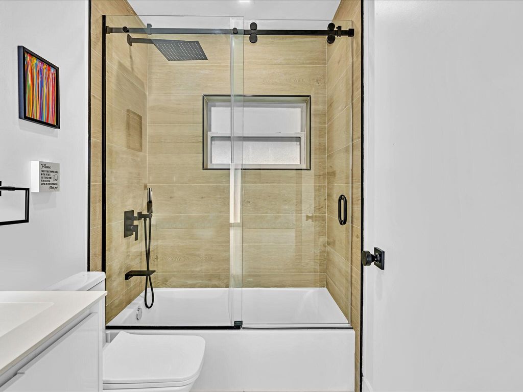 Photo of 209 NE 27th Drive, Wilton Manors, FL 33334 (MLS # B26015573)