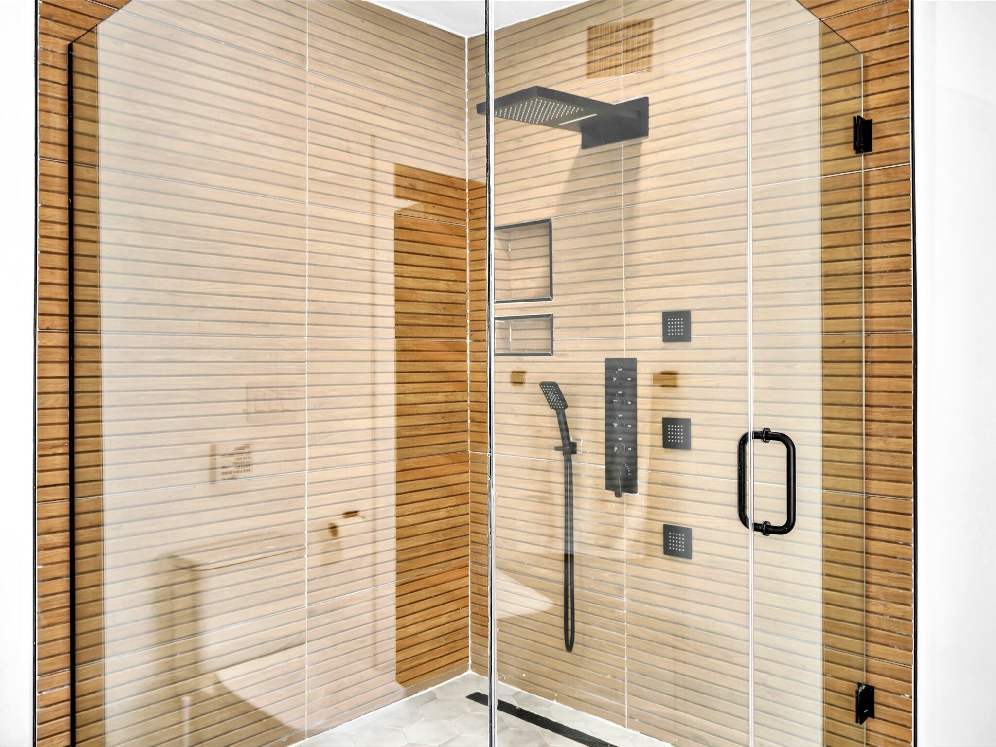 SUNSET MANORS AMEN PLAT - Residential