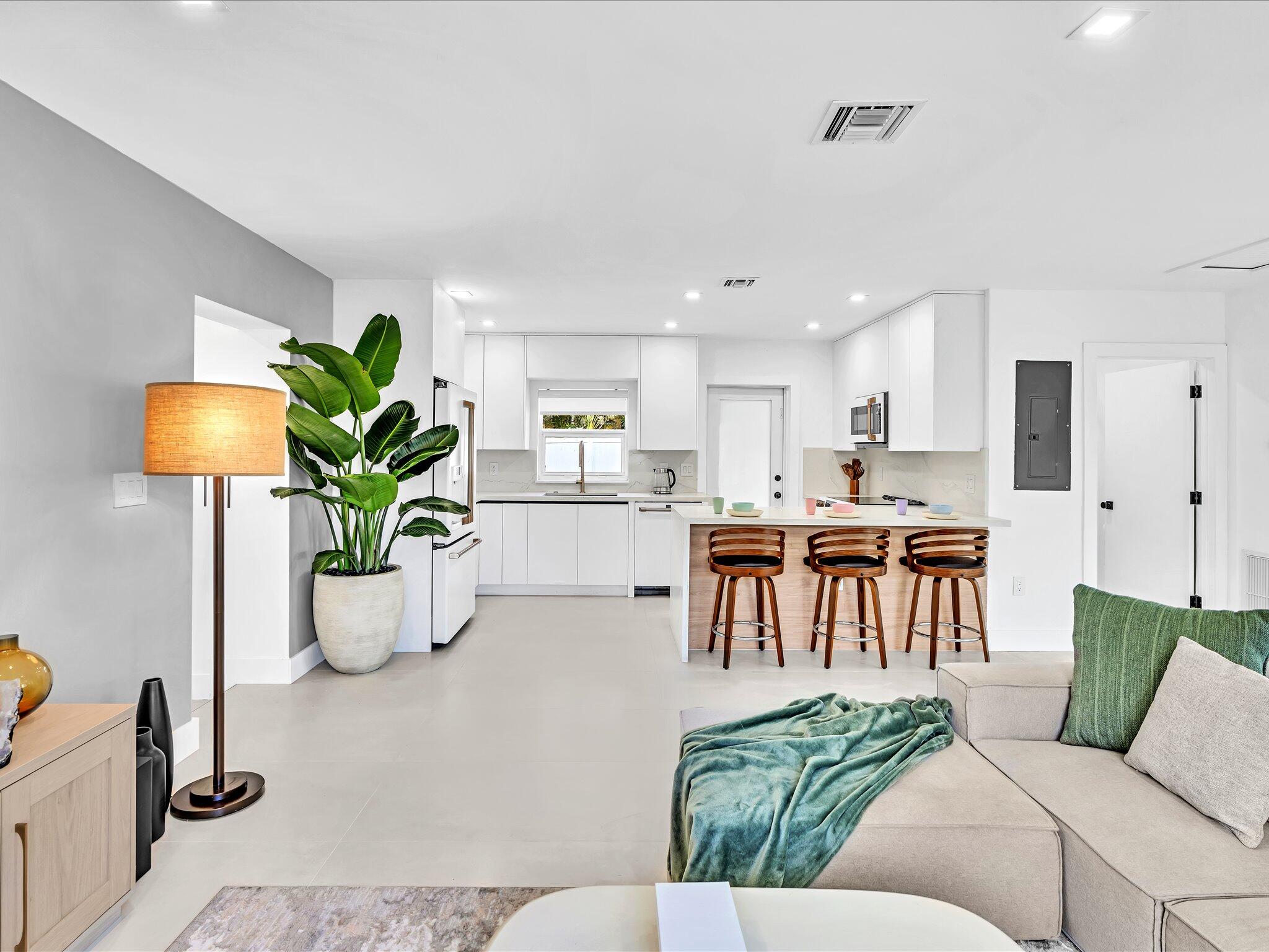 SUNSET MANORS AMEN PLAT - Residential