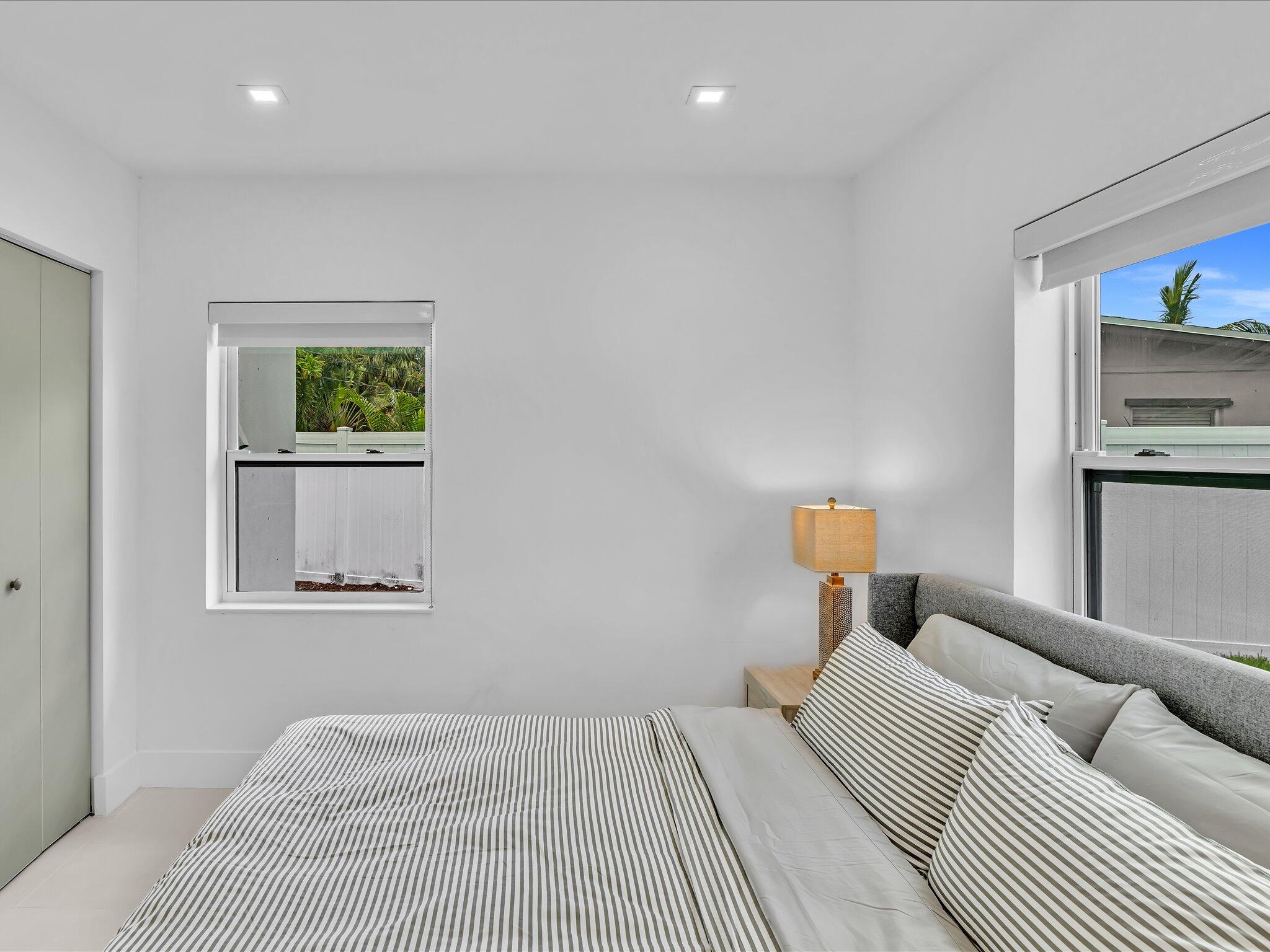 SUNSET MANORS AMEN PLAT - Residential