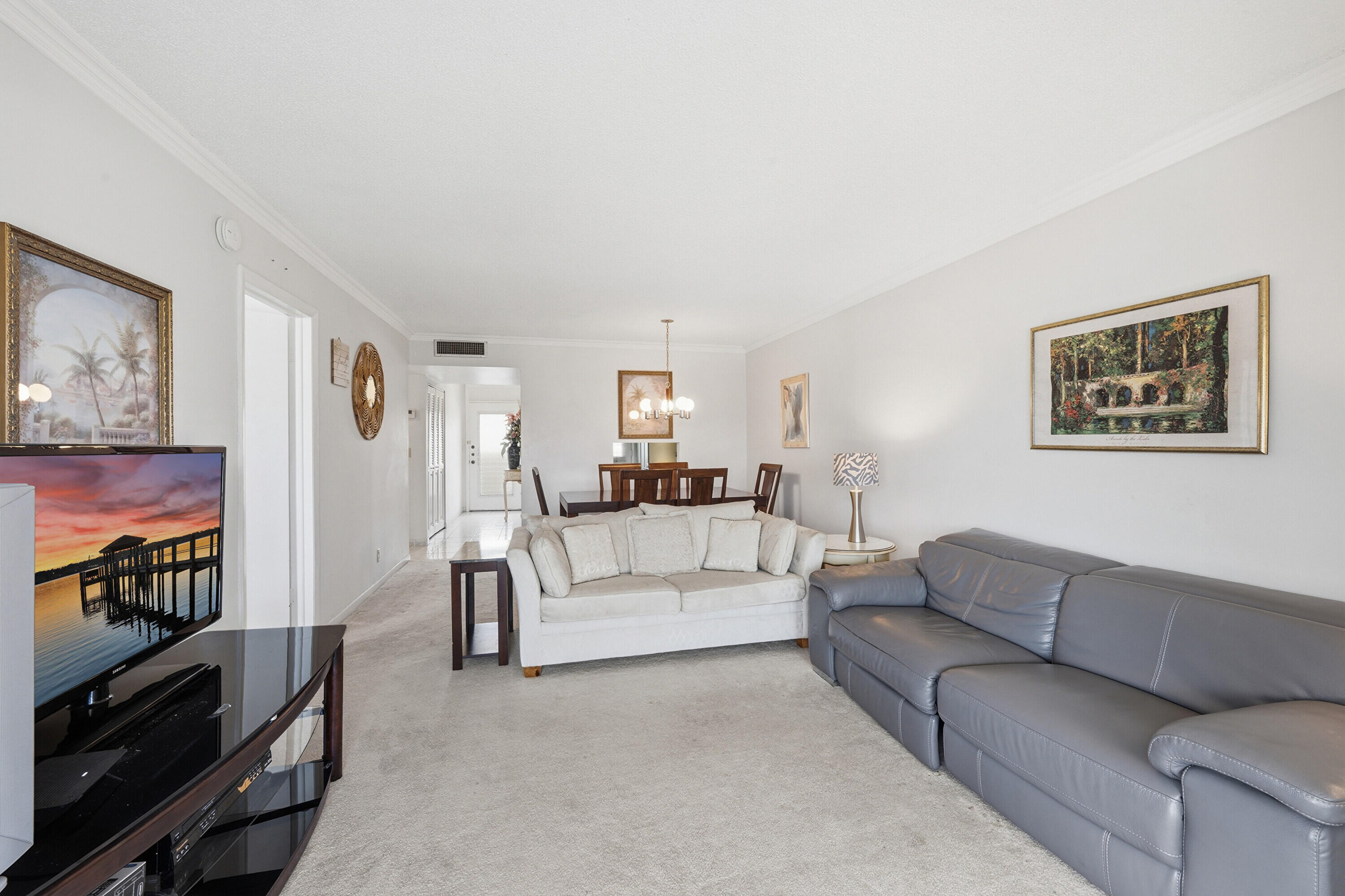 LAUDERDALE OAKS CONDO XII-B - Residential