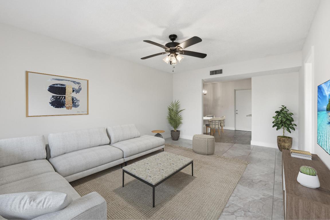 CASA DEL RIO CONDO - Residential