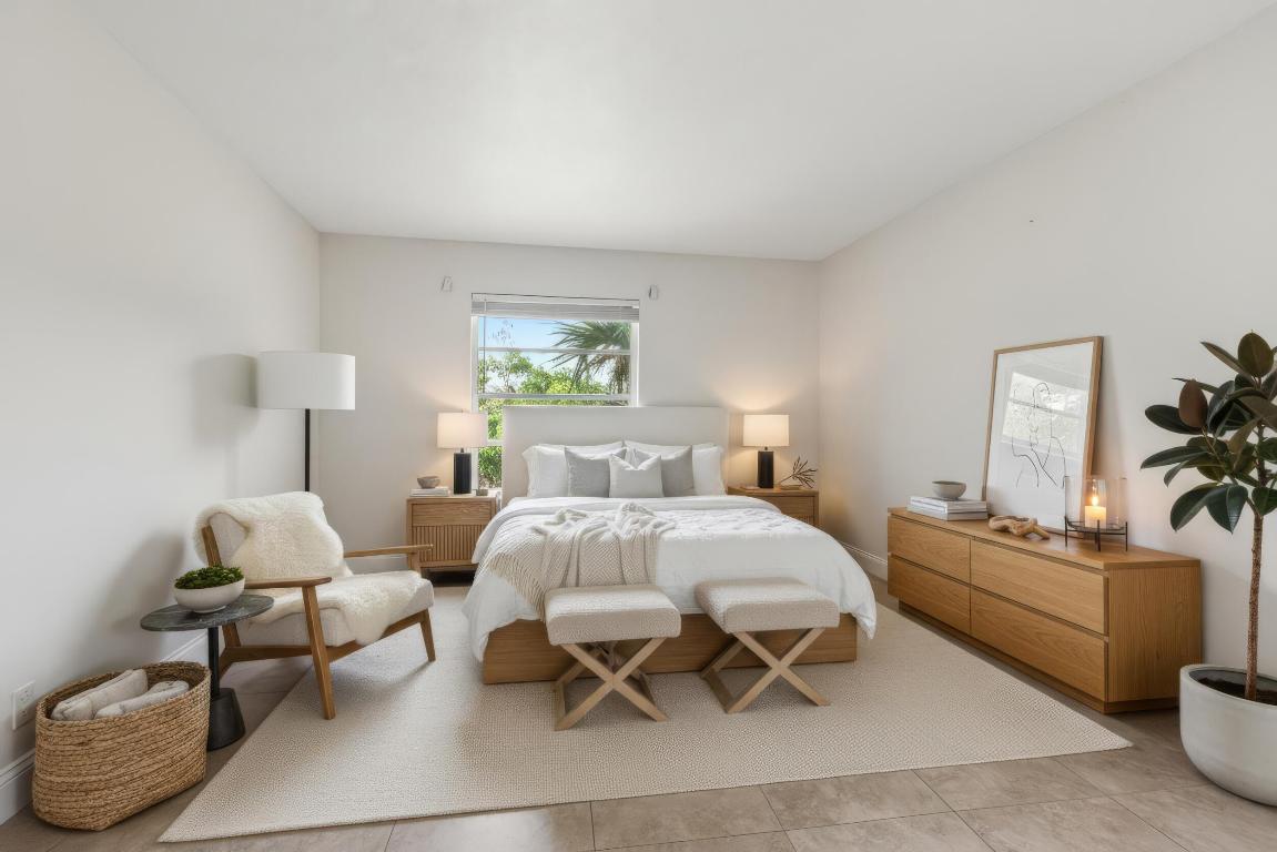 CASA DEL RIO CONDO - Residential