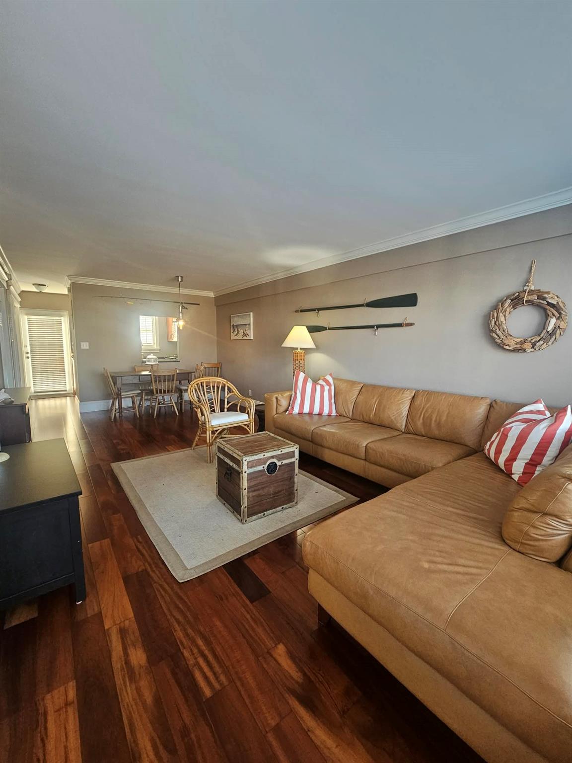 MASSACHUSETTS APTS CONDO - Residential