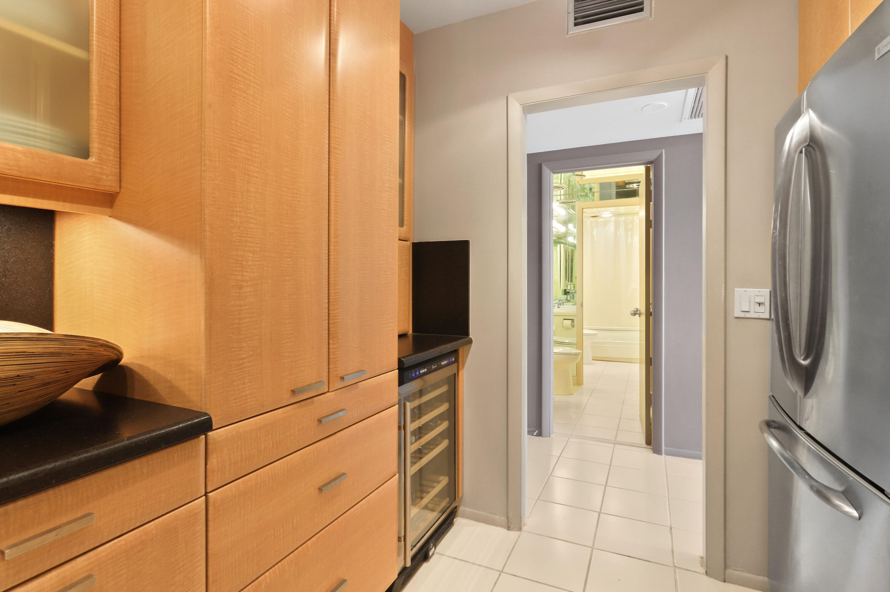 TWENTY TWO NINETY FIVE SOUTH OCEAN BLVD - Residential