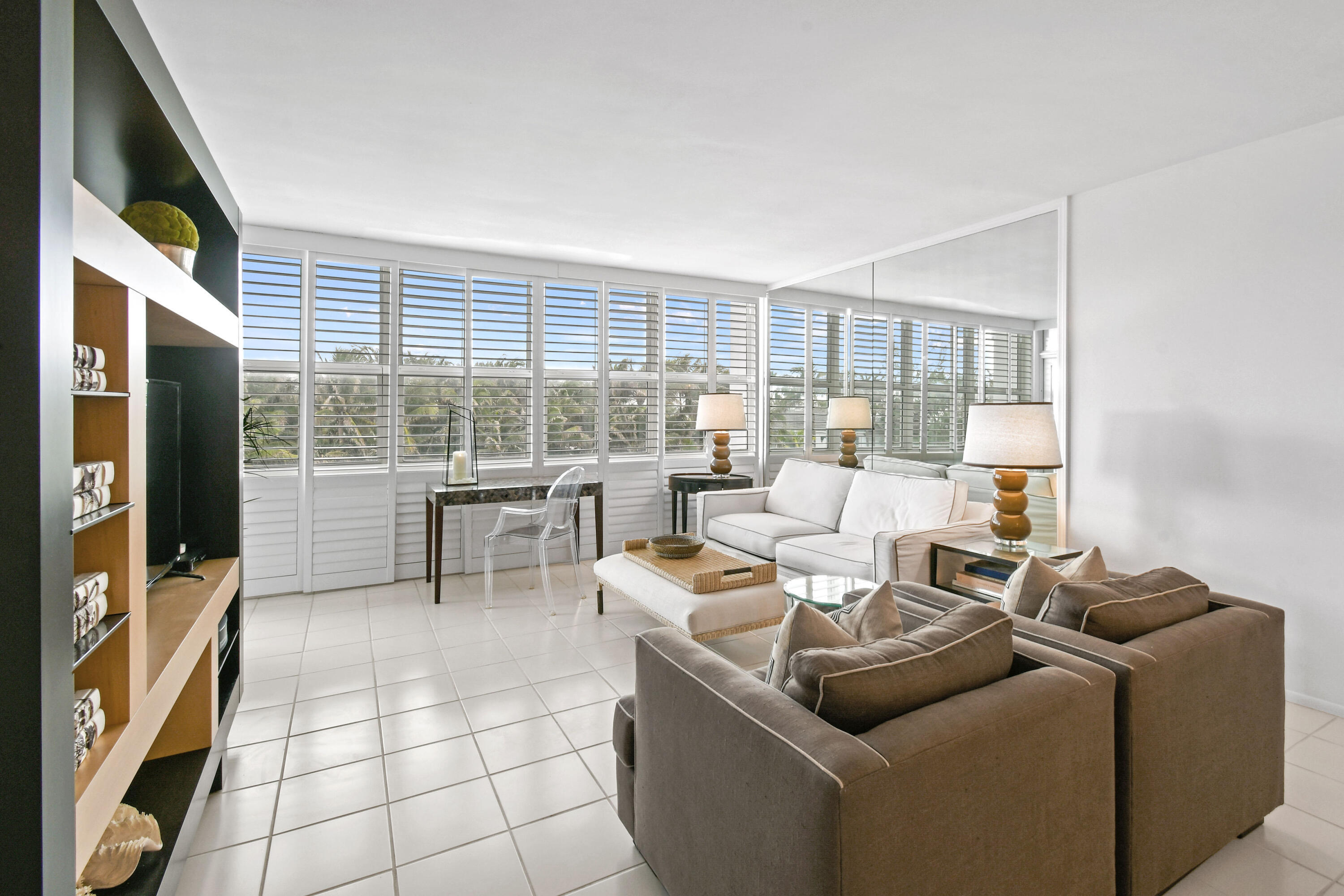 TWENTY TWO NINETY FIVE SOUTH OCEAN BLVD - Residential