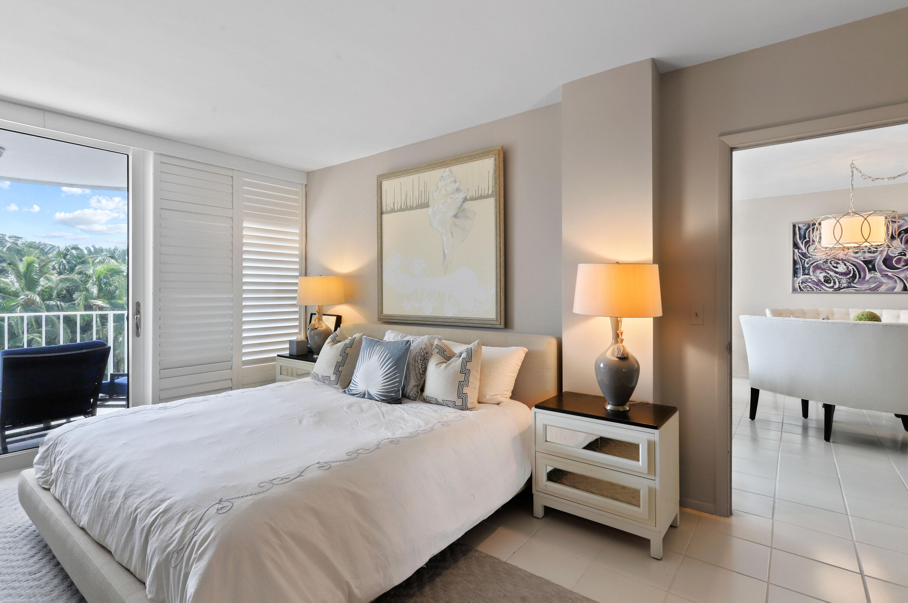 TWENTY TWO NINETY FIVE SOUTH OCEAN BLVD - Residential