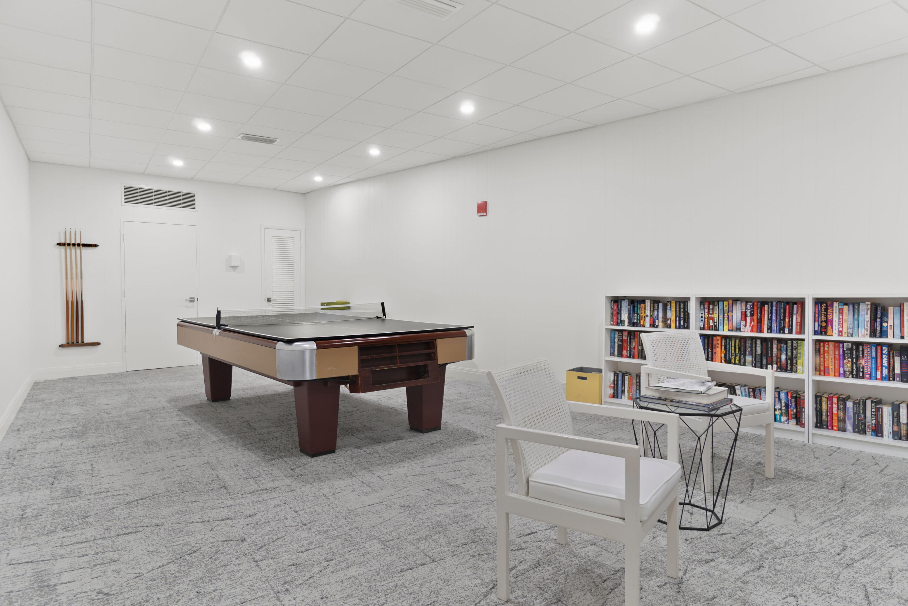 TWENTY TWO NINETY FIVE SOUTH OCEAN BLVD - Residential