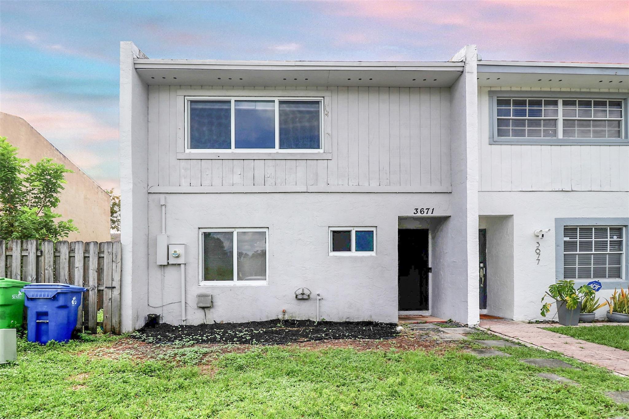 Beautiful townhouse ** NO HOA & NO FEES ** 2 story Townhouse has One bedroom downstairs and two bedroom upstairs w/huge walk-in closet. All hurricane impact windows & doors, Modern kitchen & stainless-steel appliances. Huge fences backyard with an outdoor storage shed. AC 2017 and WH 2013. Dont miss out on this amazing opportunity! PACE - For the windows that reflects on the taxes