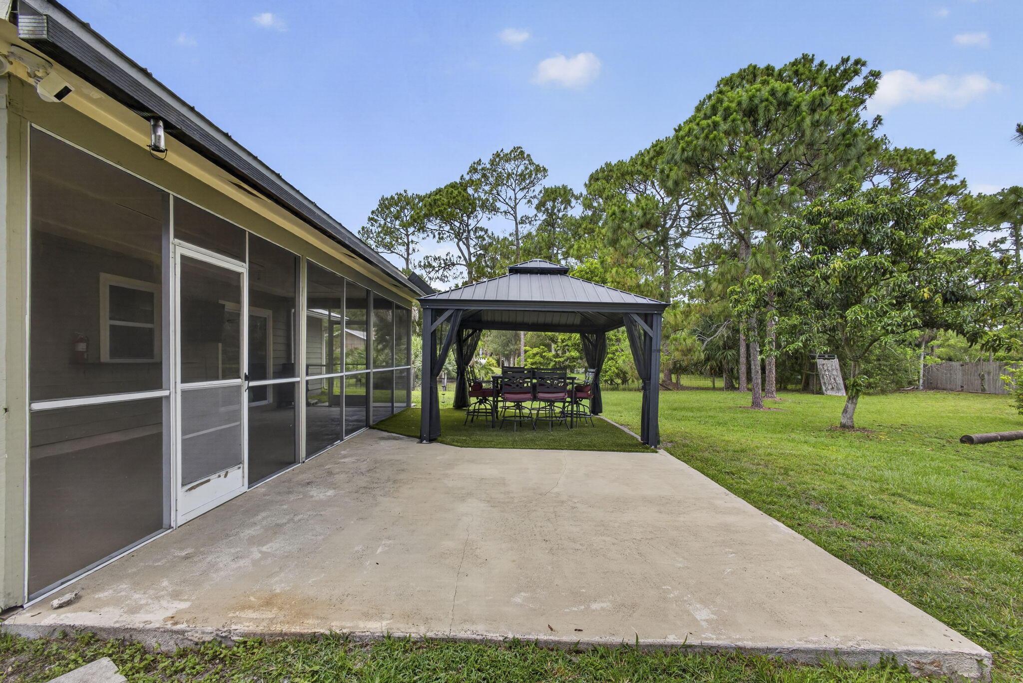 The Acreage - Residential