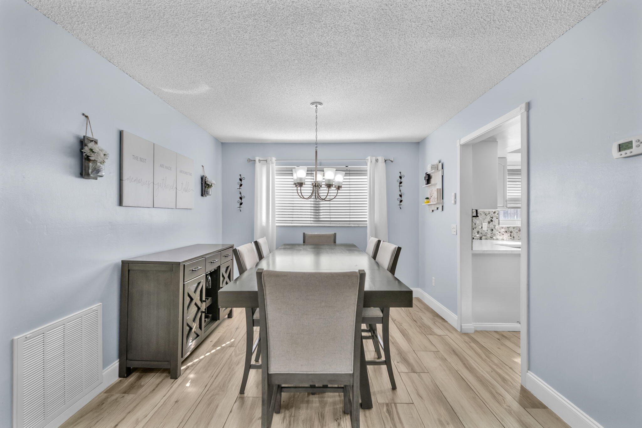 SANDALFOOT COVE SEC 2 - Residential