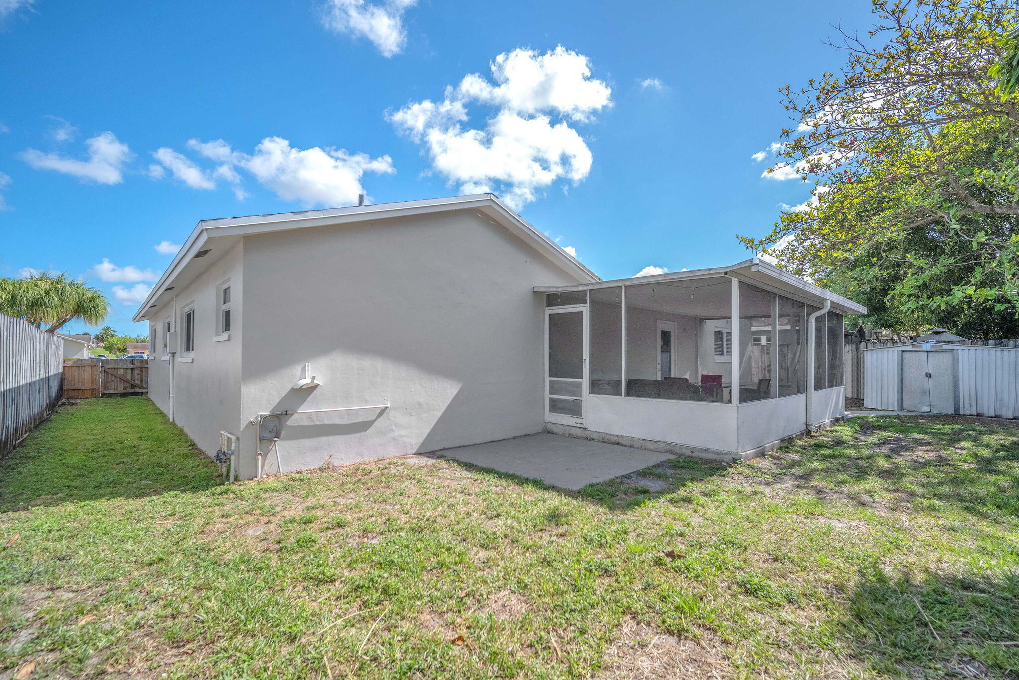 SANDALFOOT COVE SEC 2 - Residential