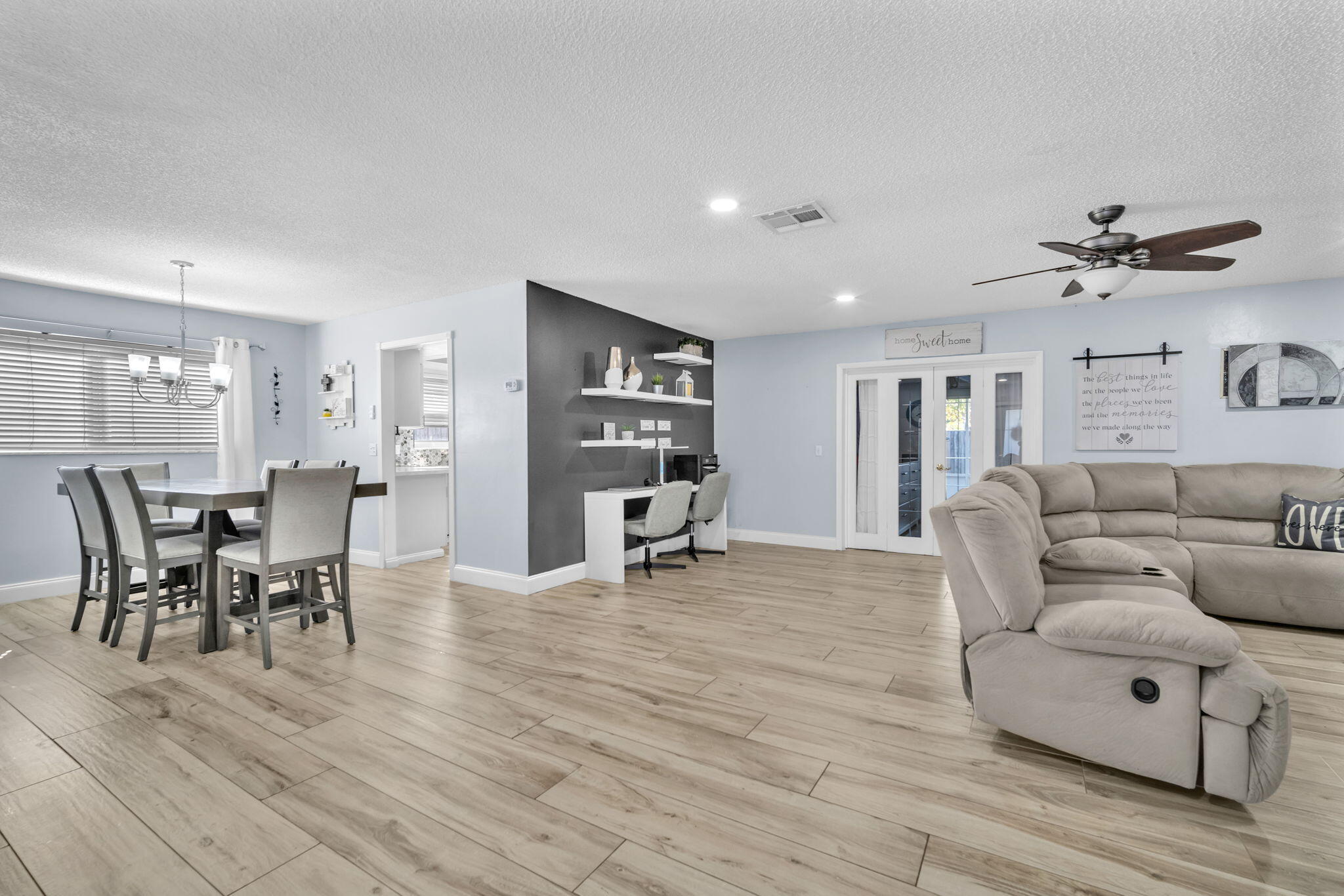 SANDALFOOT COVE SEC 2 - Residential