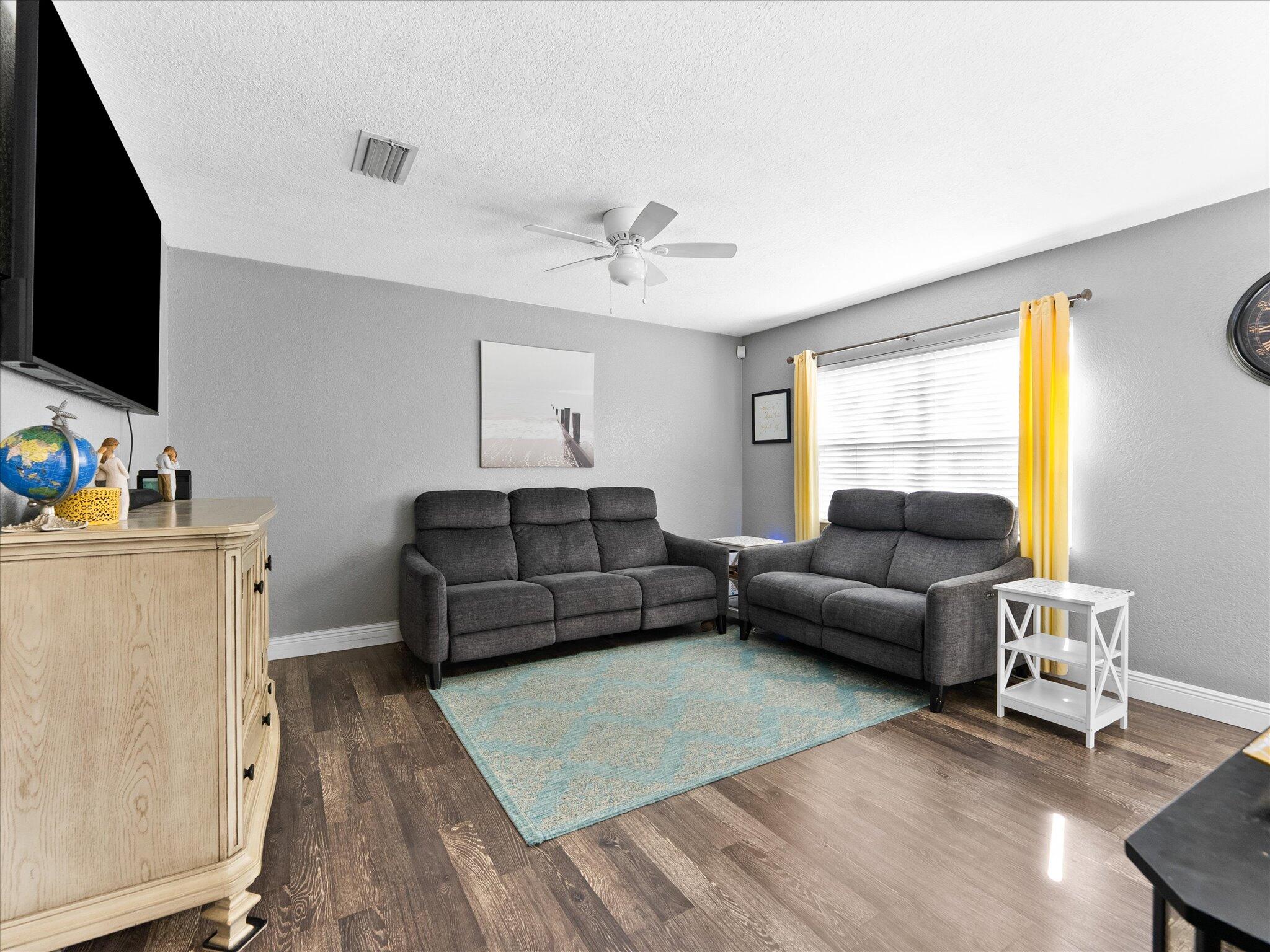 LIBERTY BAY - Residential