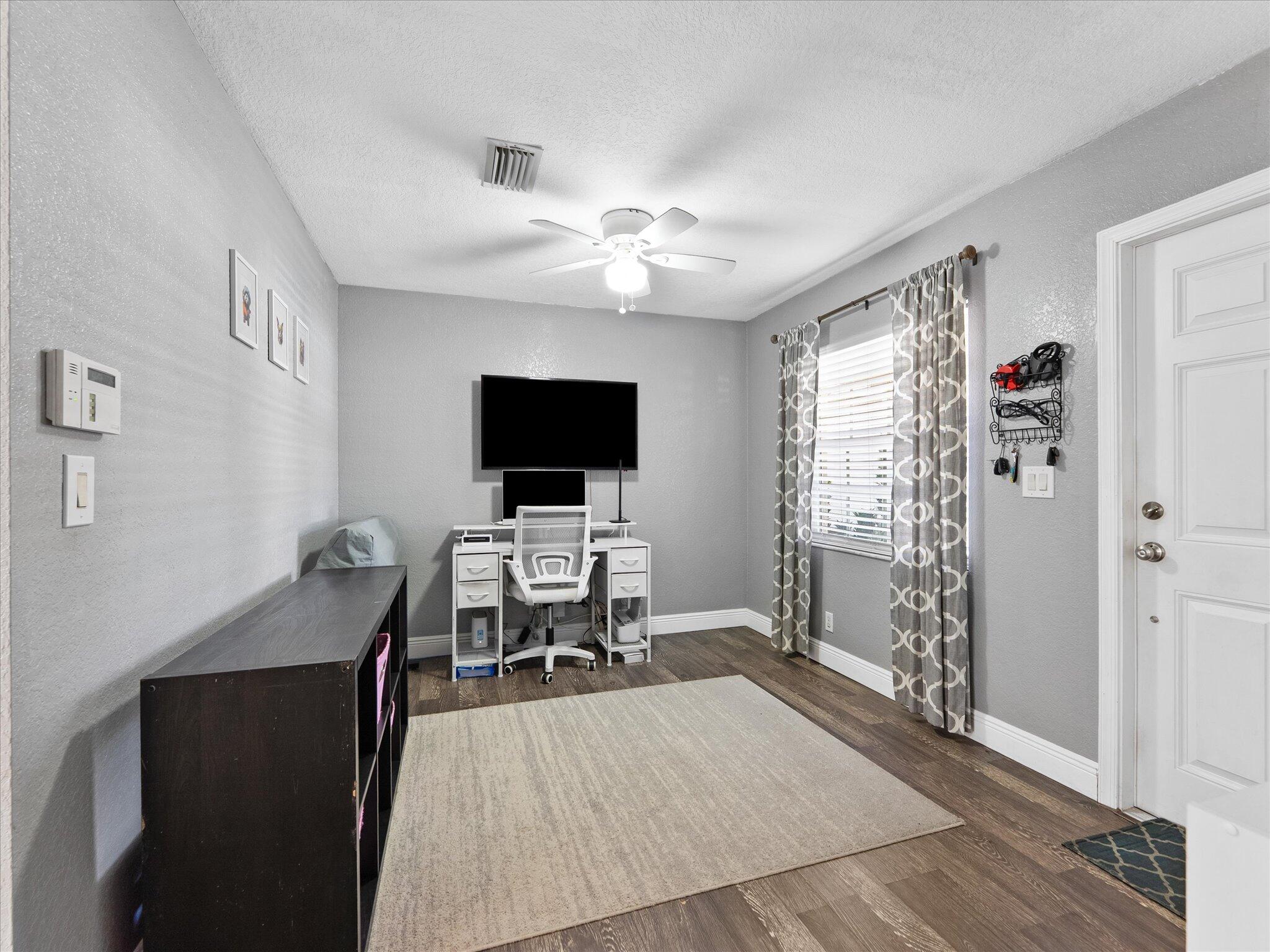 LIBERTY BAY - Residential