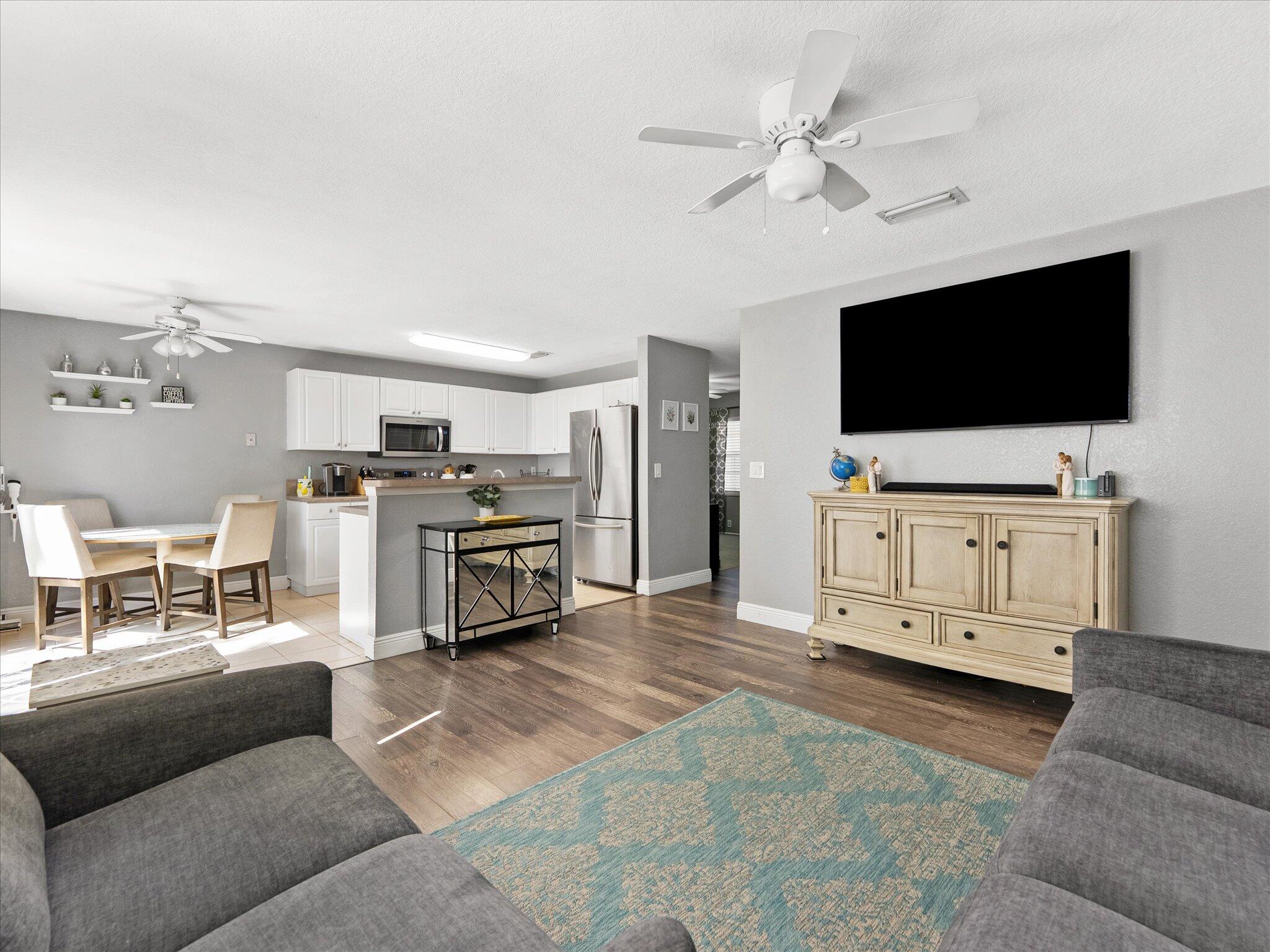 LIBERTY BAY - Residential