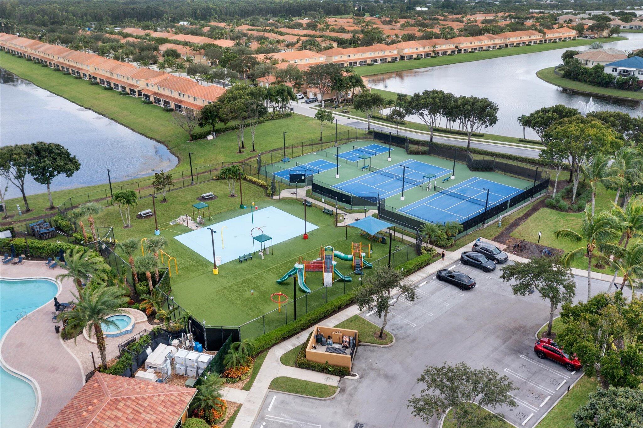 LIBERTY BAY - Residential