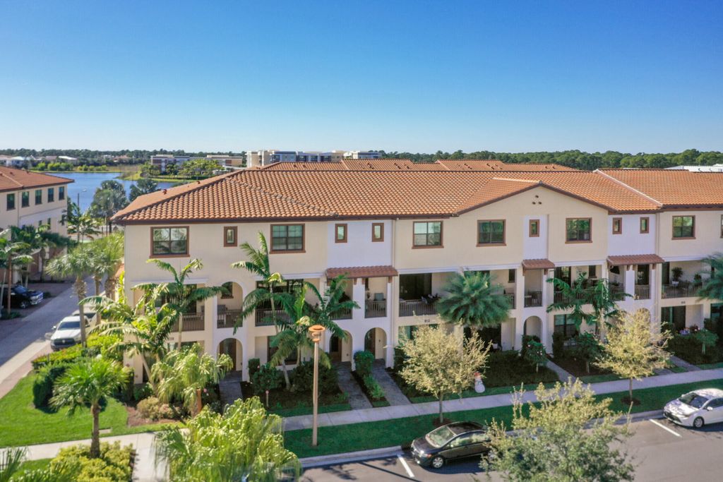 Photo of 4105 Faraday Way, Palm Beach Gardens, FL 33418 (MLS # R10769994)