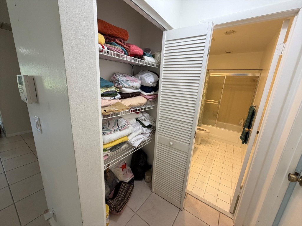 Venetian Lakes - Residential