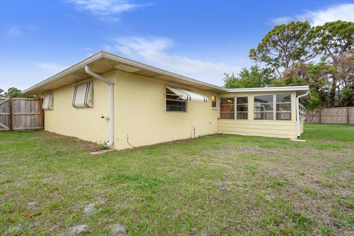 PORT ST LUCIE SECTION 3 - Residential