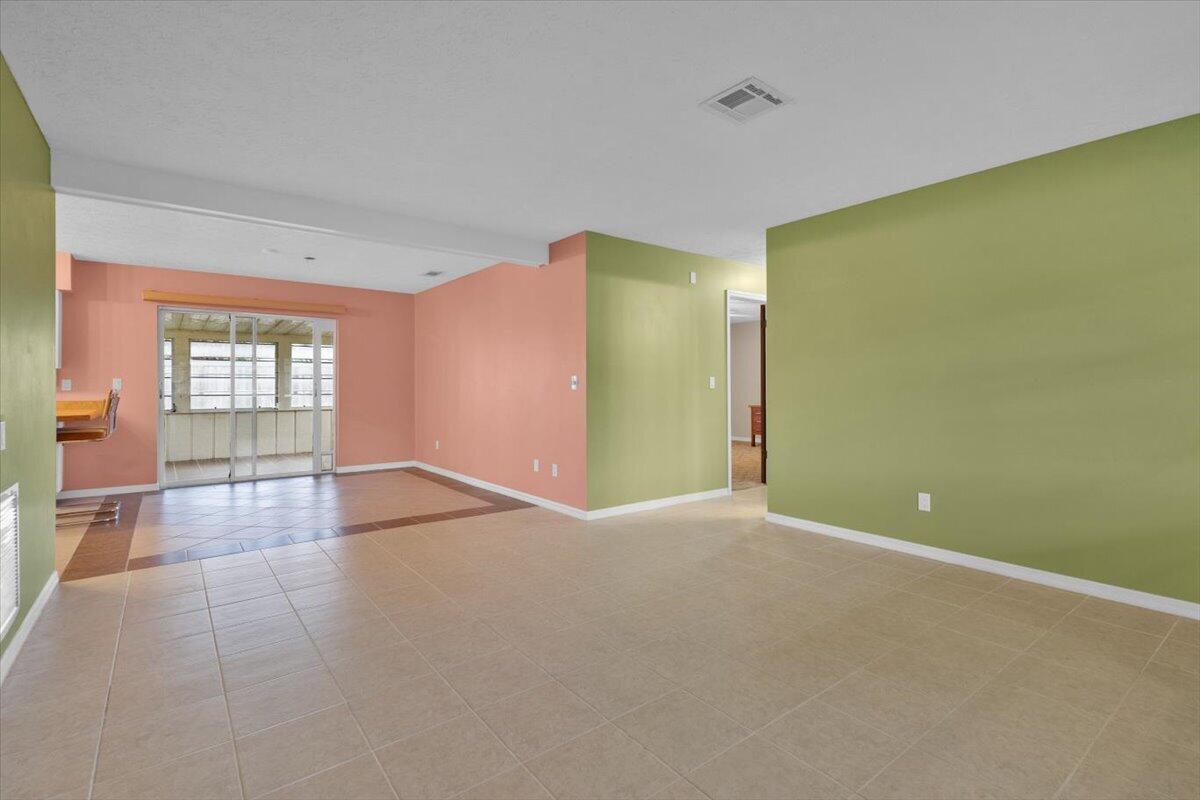 PORT ST LUCIE SECTION 3 - Residential