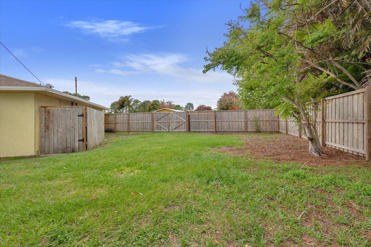 PORT ST LUCIE SECTION 3 - Residential