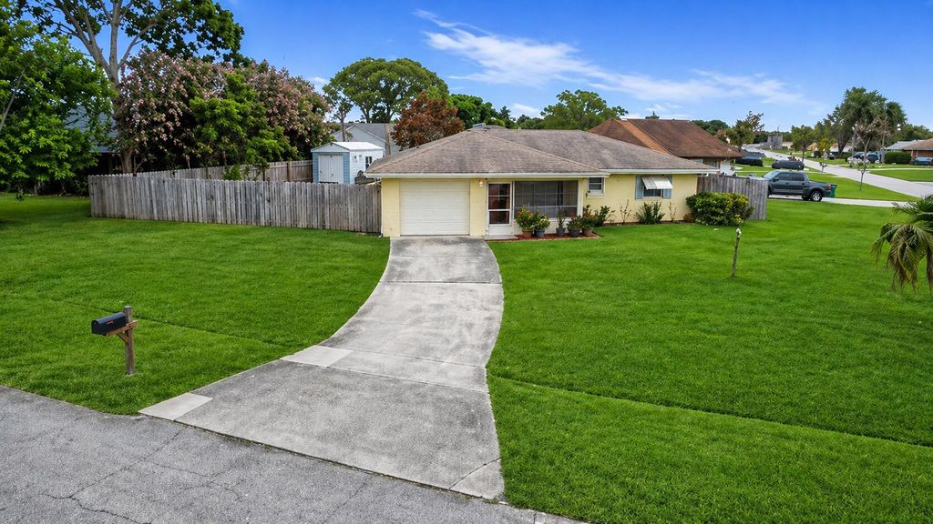Photo of 1491 SE Concha Street, Port Saint Lucie, FL 34983 (MLS # B26004238)