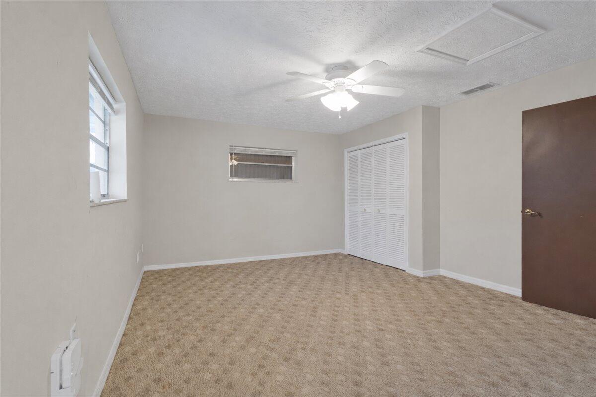 PORT ST LUCIE SECTION 3 - Residential