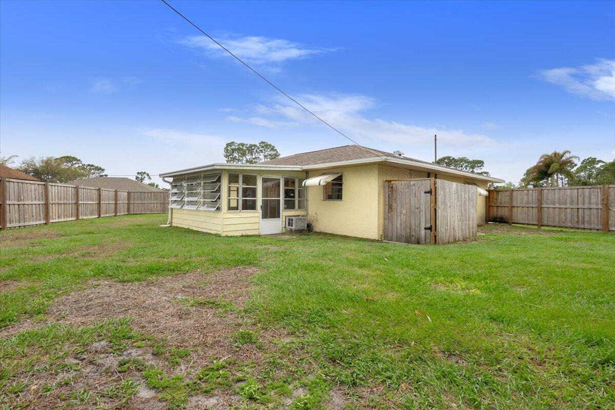 PORT ST LUCIE SECTION 3 - Residential