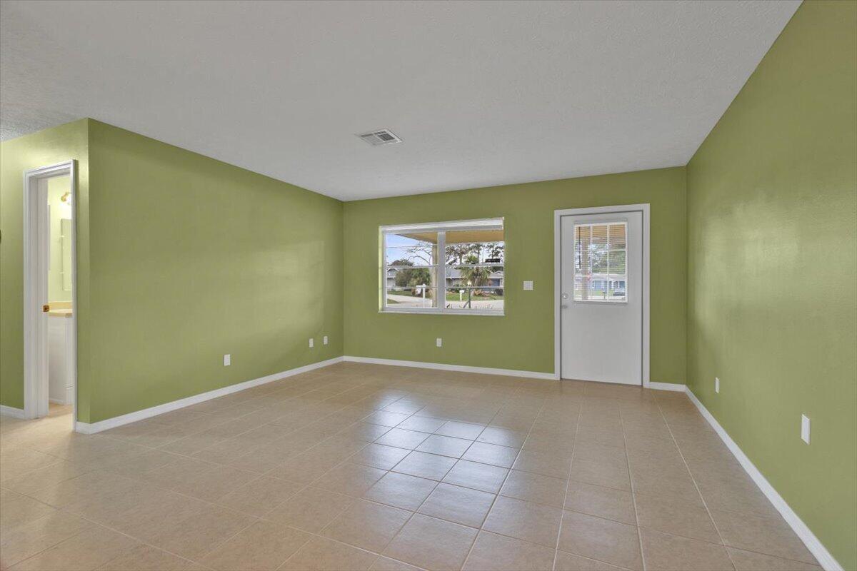 PORT ST LUCIE SECTION 3 - Residential