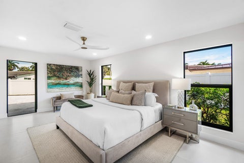 Tiny photo for 2651 NE 49th Street, Lighthouse Point, FL 33064 (MLS # B26083279)