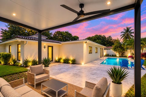 Tiny photo for 2651 NE 49th Street, Lighthouse Point, FL 33064 (MLS # B26083279)