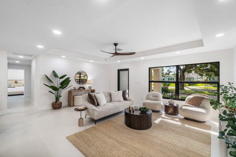 Tiny photo for 2651 NE 49th Street, Lighthouse Point, FL 33064 (MLS # B26083279)