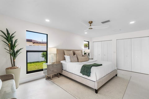 Tiny photo for 2651 NE 49th Street, Lighthouse Point, FL 33064 (MLS # B26083279)