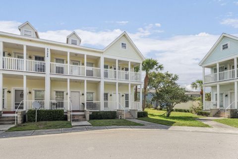 3322 Monterey Square Lane 104 Fort Pierce FL 34982