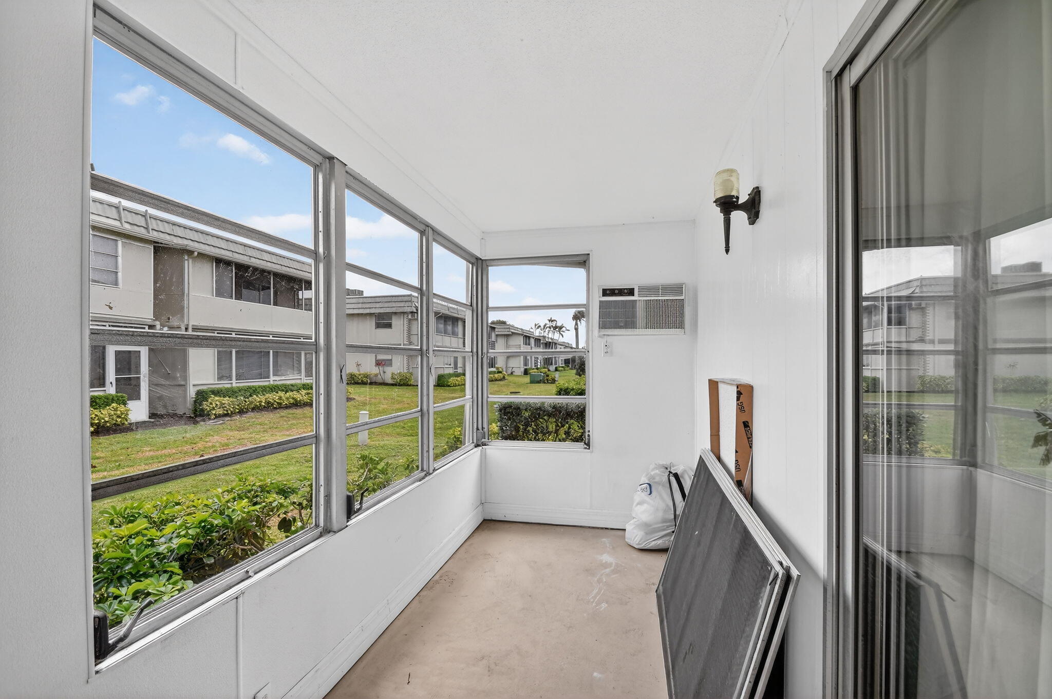 KINGS POINT MONACO CONDOS - Residential