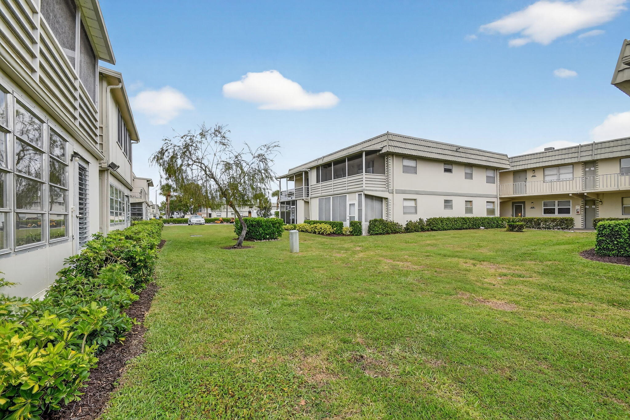 KINGS POINT MONACO CONDOS - Residential