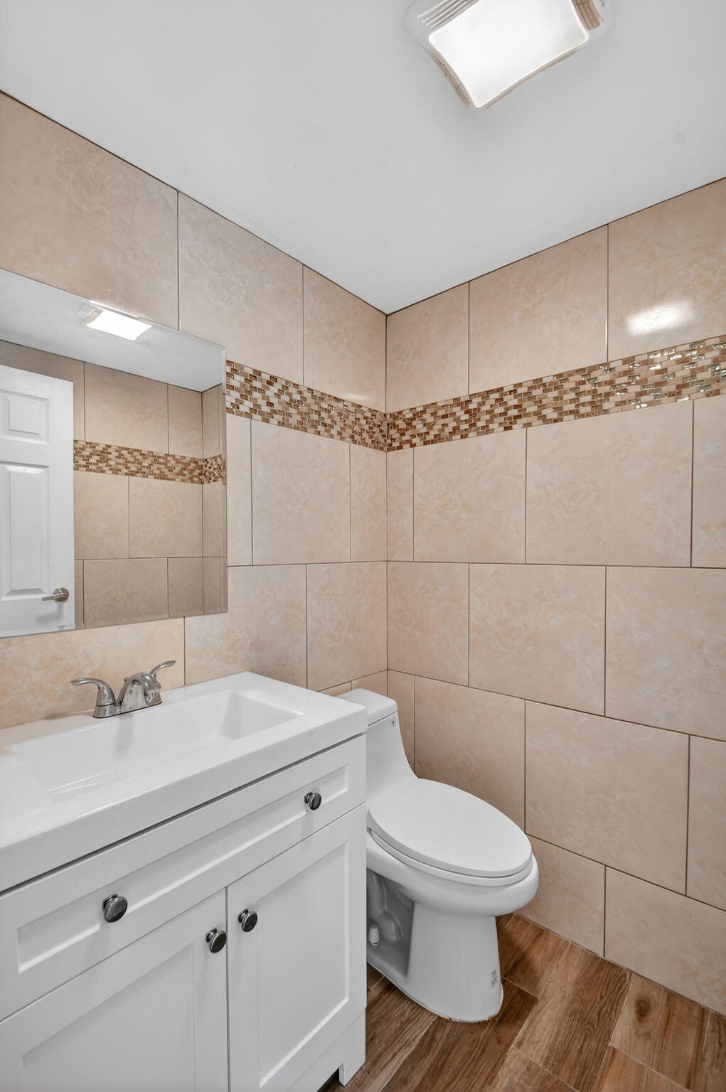 KINGS POINT MONACO CONDOS - Residential