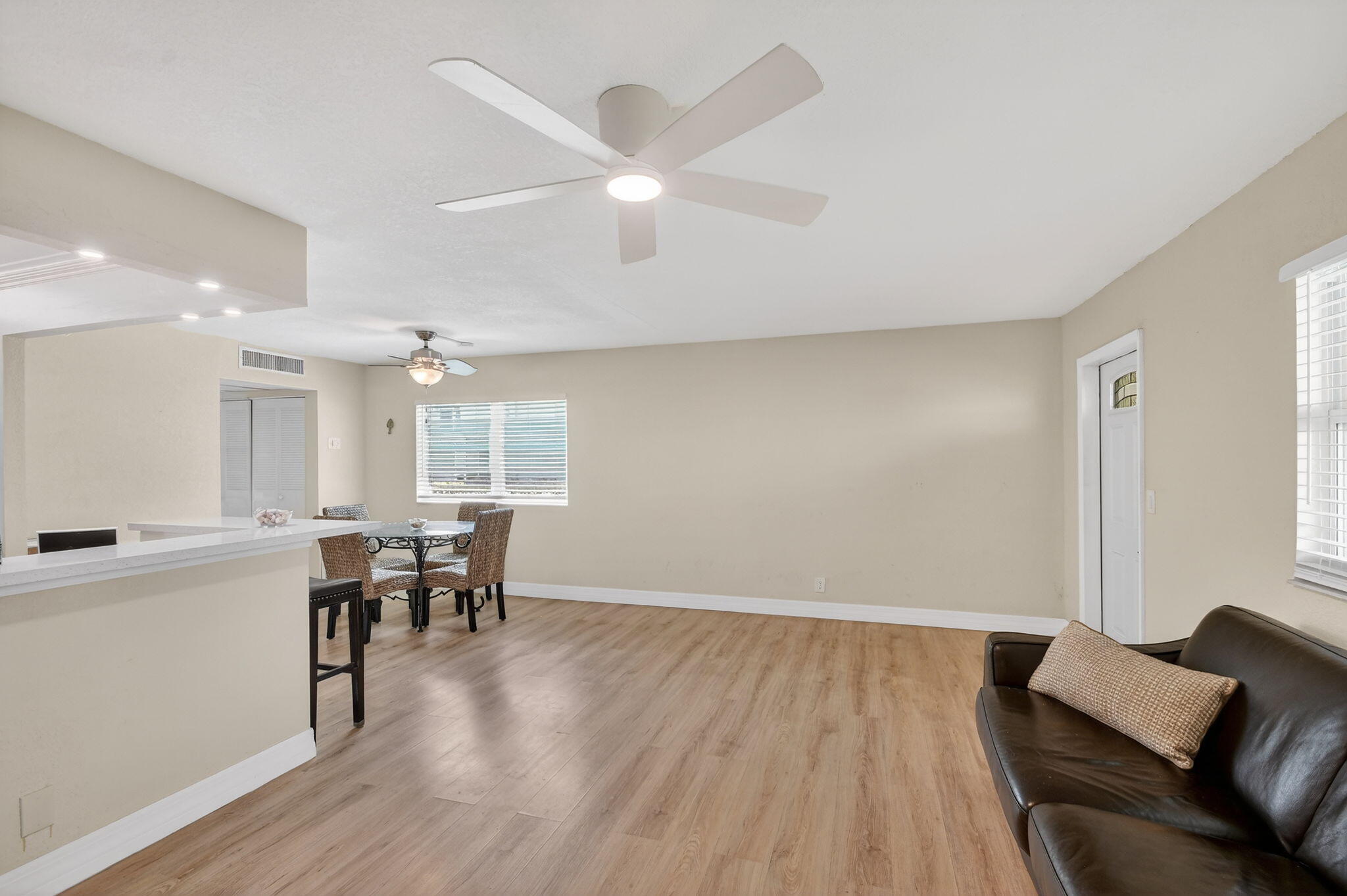 KINGS POINT MONACO CONDOS - Residential