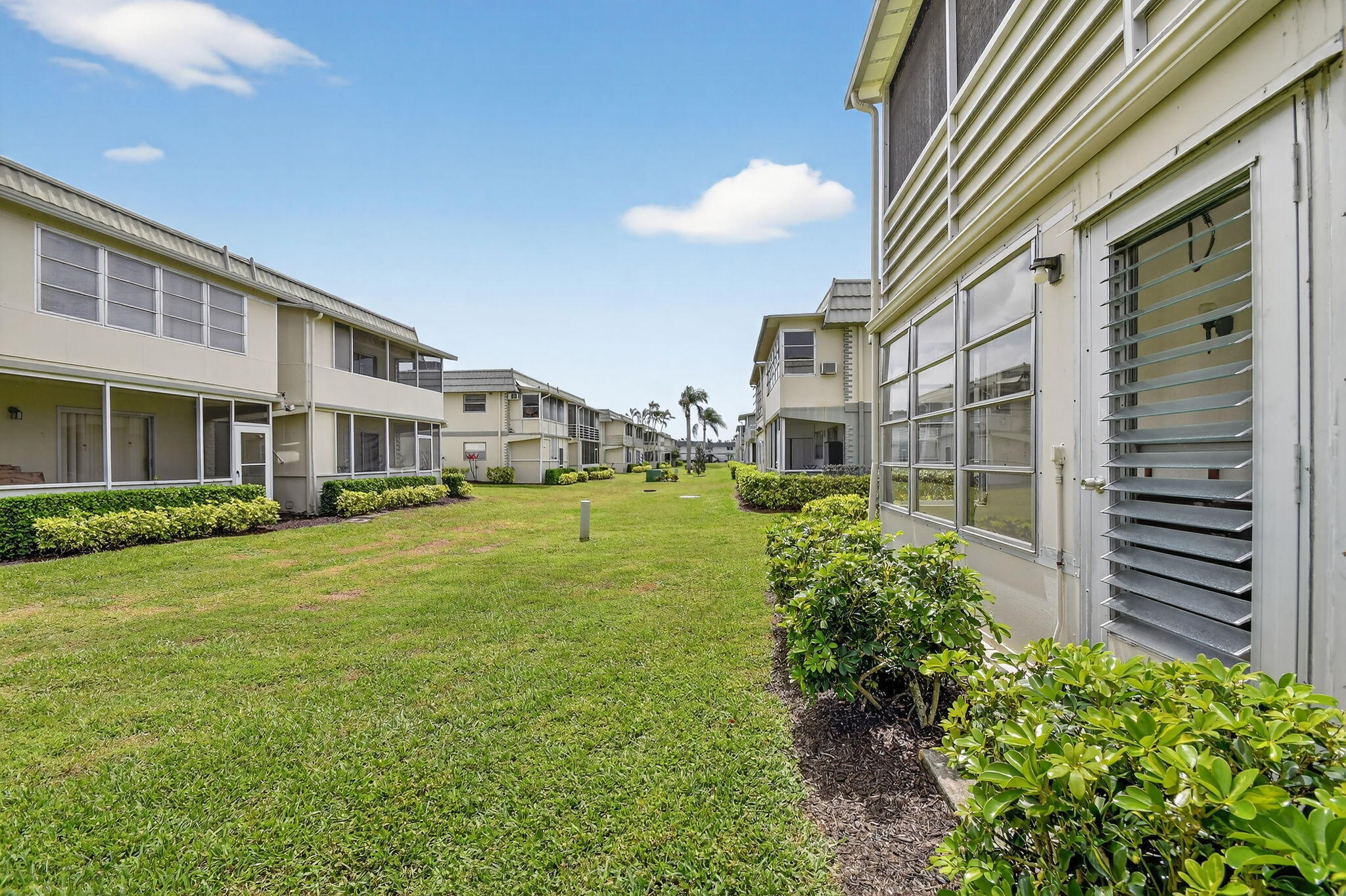 KINGS POINT MONACO CONDOS - Residential