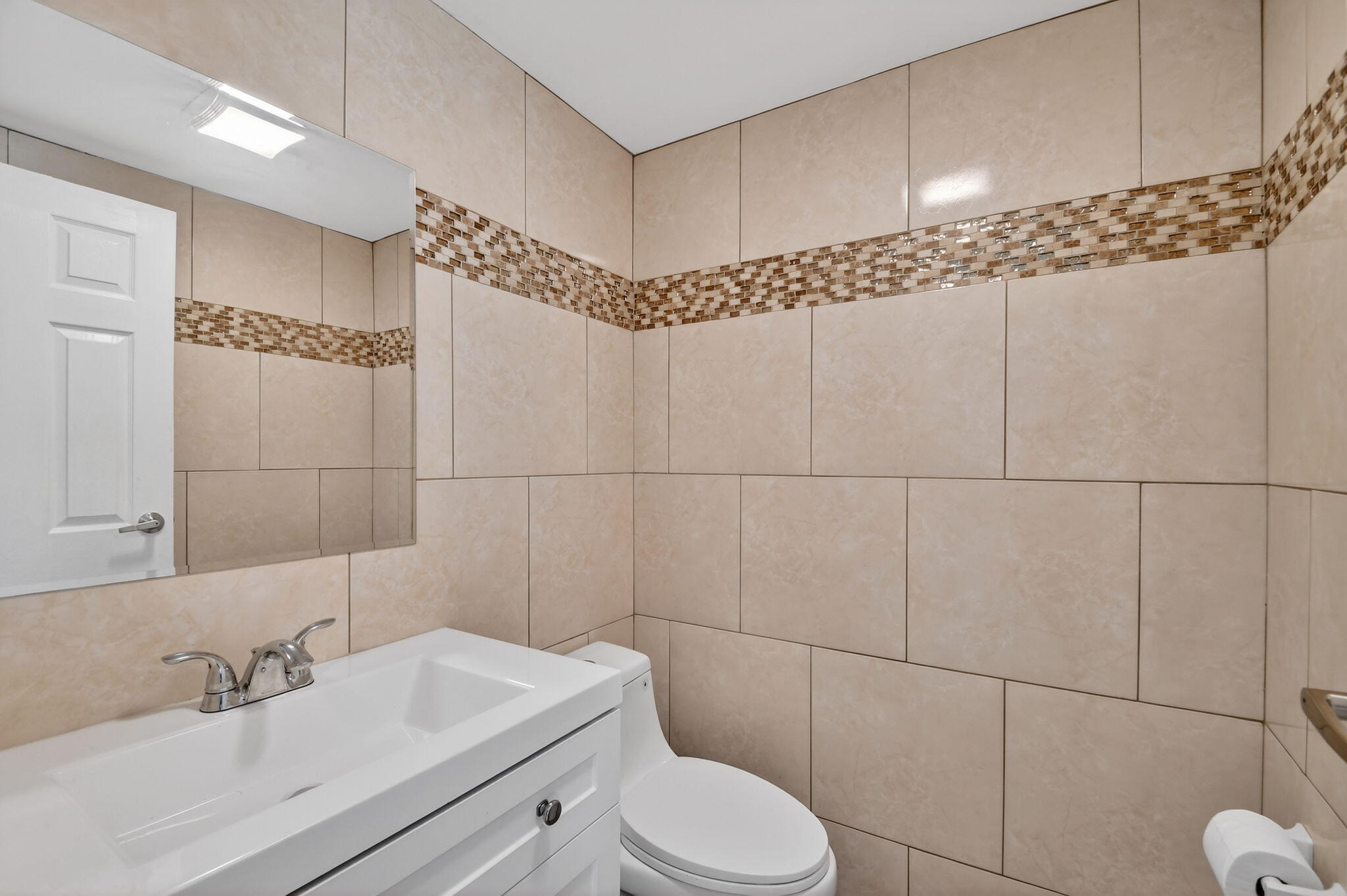 KINGS POINT MONACO CONDOS - Residential