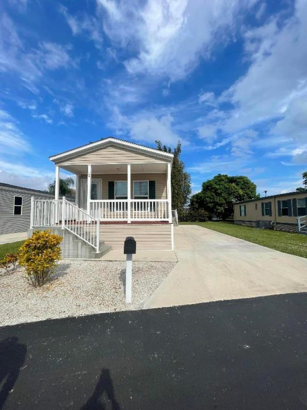 Photo of 199 Flamingo Avenue, Fort Pierce, FL 34982 (MLS # R10943771)