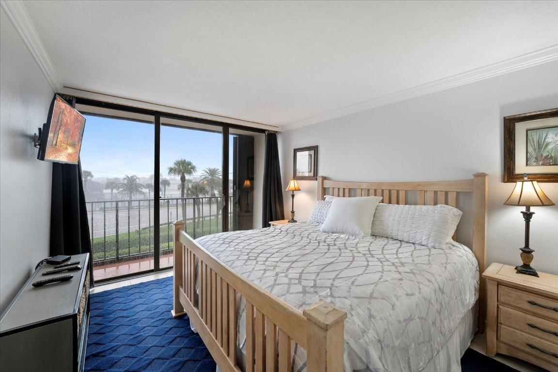 Ocean Villas - Residential