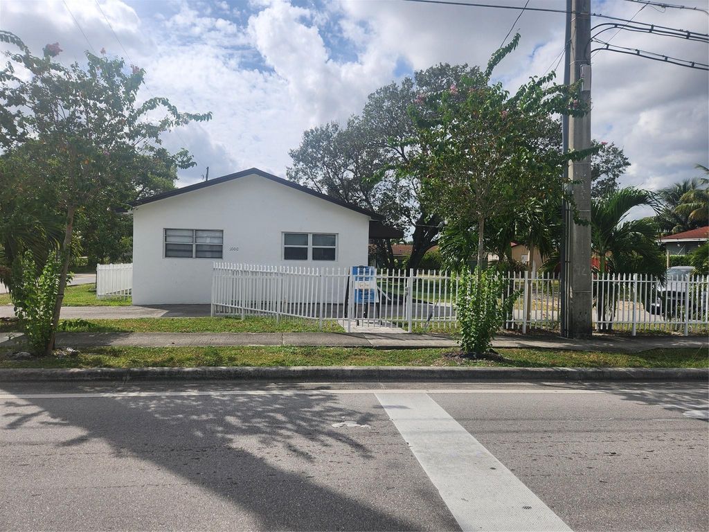 Photo of 1000 Foster Road, Hallandale Beach, FL 33009 (MLS # B26038527)