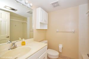 OLD PORT COVE ADMIRALTY - Residential