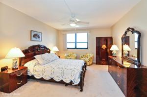 OLD PORT COVE ADMIRALTY - Residential