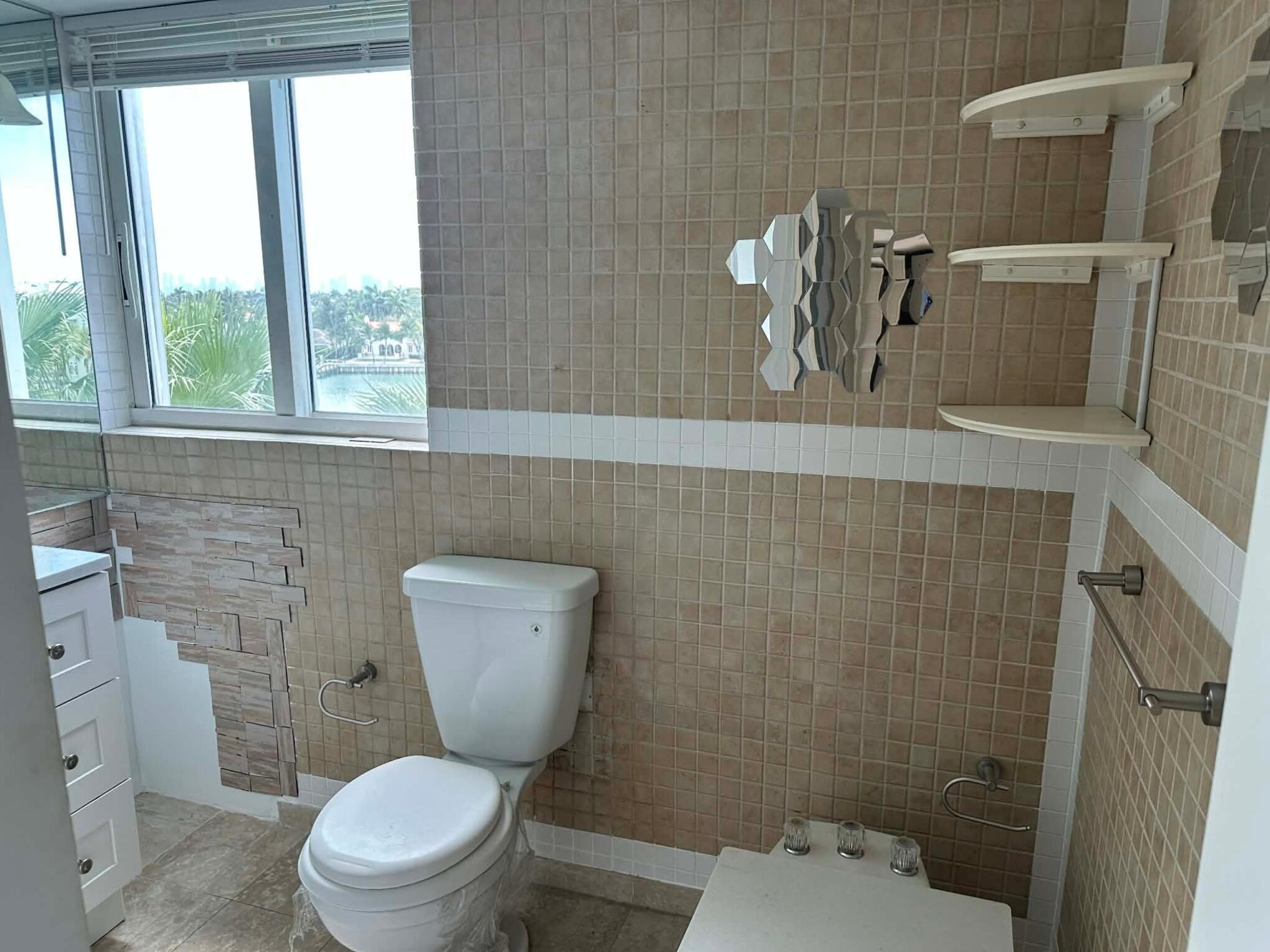 THE GRANDVIEW CONDO - Residential