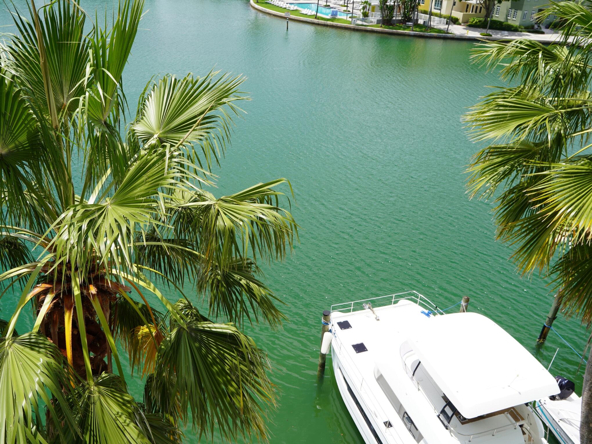 THE GRANDVIEW CONDO - Residential