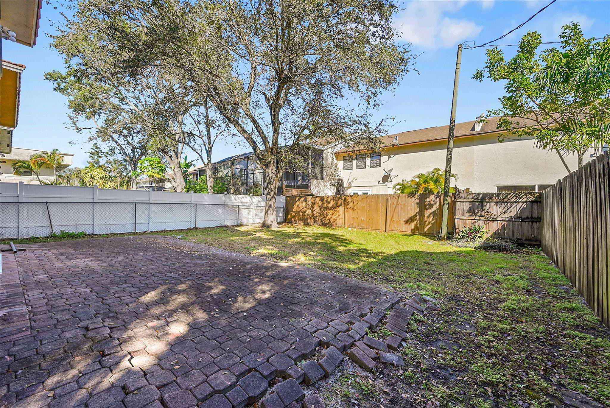 Hollywood Gardens 6-21 B - Residential